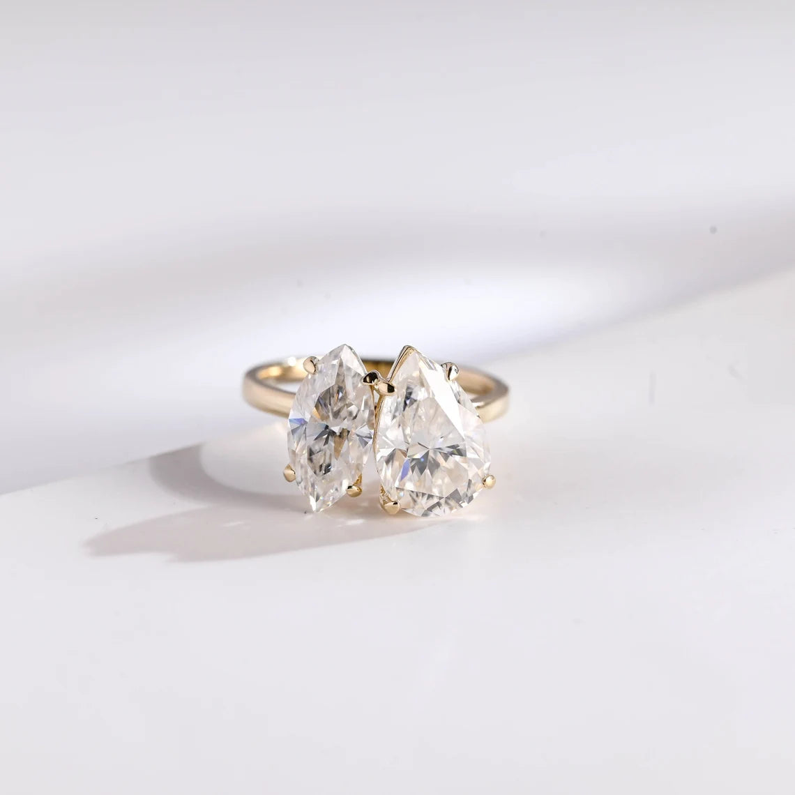 Two stone engagement ring