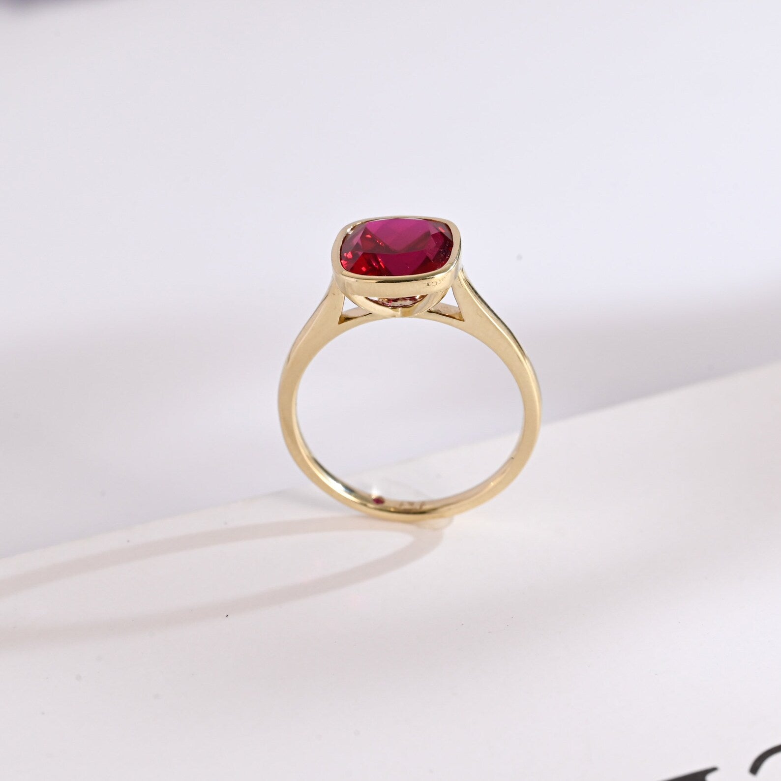 bezel engagement ring | bezel ring