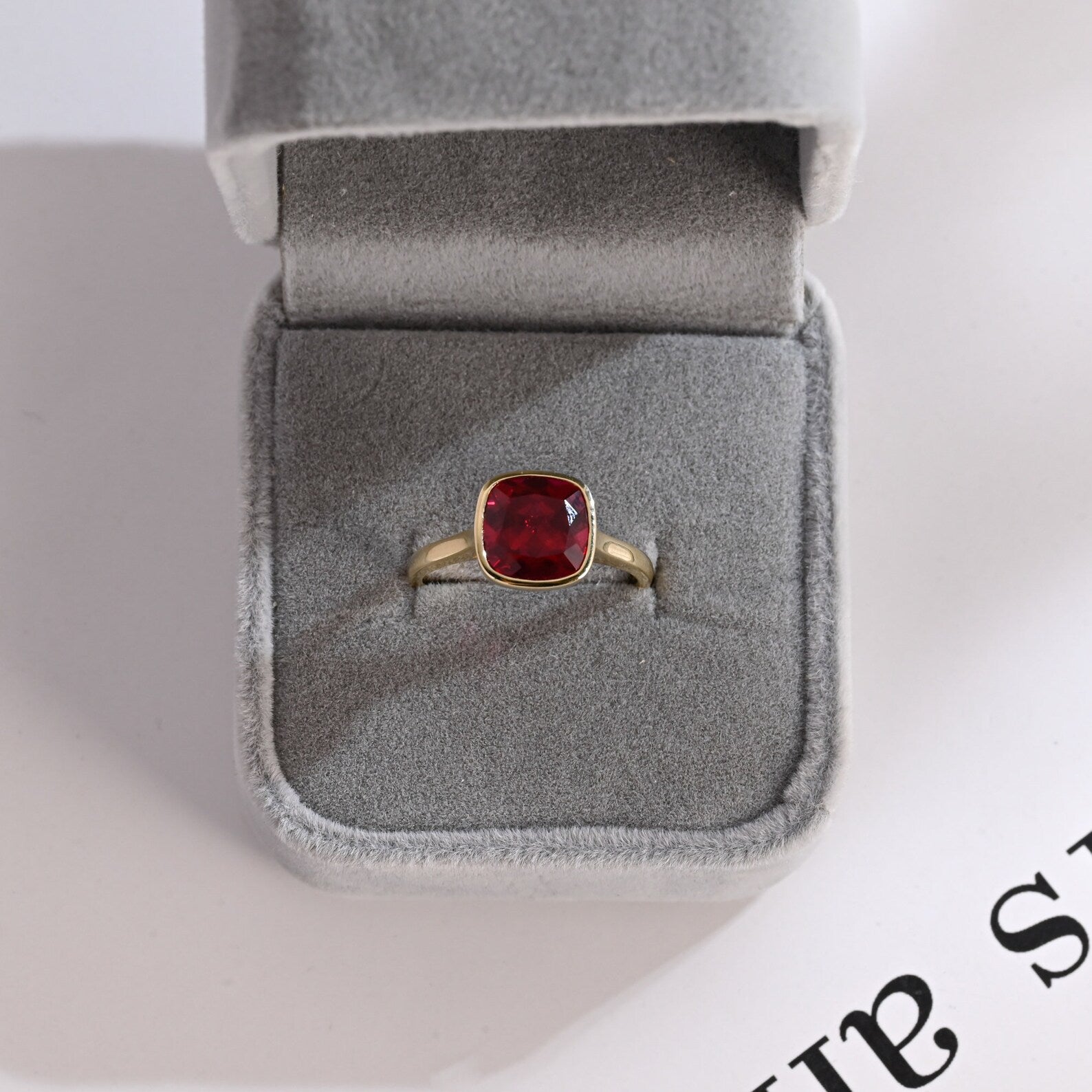 cushion cut diamond ring | cushion cut engagement rings
