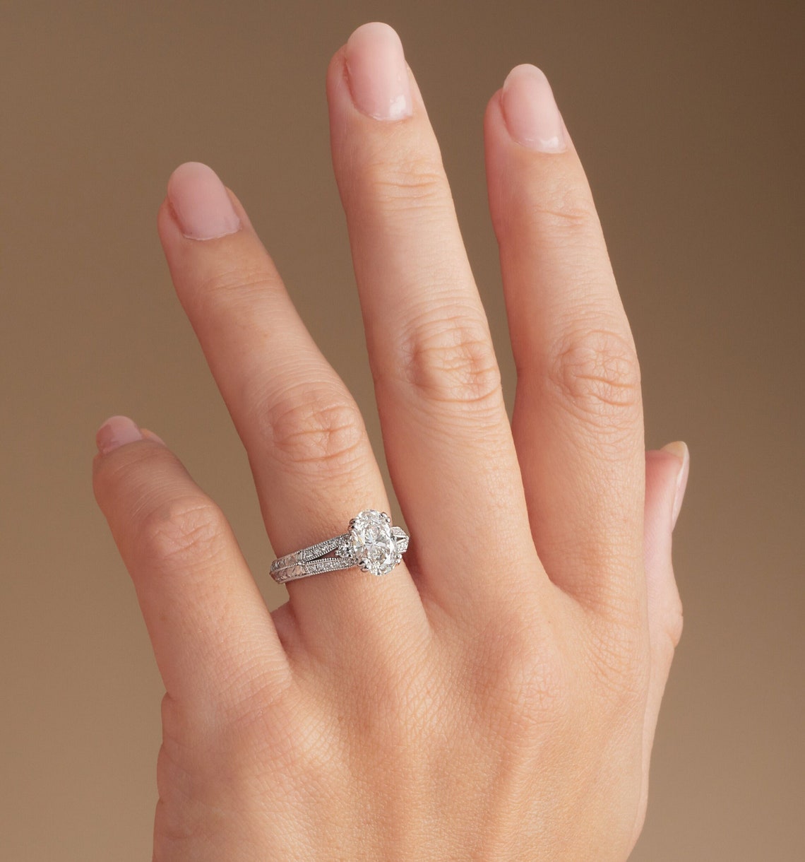 Filigree & Milgrain split shank ring 