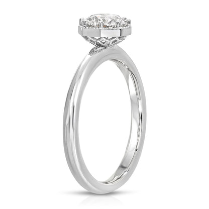 Anniversary gift ring for her 