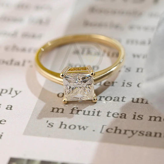 Princess Cut Solitaire Moissanite Engagement Ring, Solid Gold Promise Ring, Handmade Ring, Anniversary Gift, Women's Moissanite Ring, Customizable Fine Jewelry, Unique Anniversary Gift, Luxurious Symbol of Love, Timeless Elegance, Romantic Anniversary Jewelry