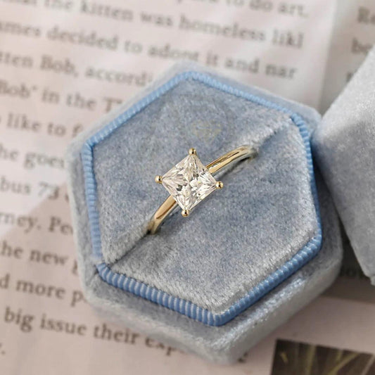 Princess Cut Solitaire Moissanite Engagement Ring, Solid Gold Promise Ring, Handmade Ring, Anniversary Gift, Women's Moissanite Ring, Customizable Fine Jewelry, Unique Anniversary Gift, Luxurious Symbol of Love, Timeless Elegance, Romantic Anniversary Jewelry