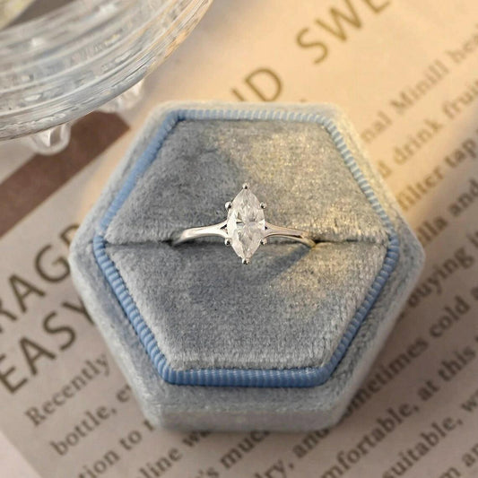 Marquise Cut Ring, Solid Gold Ring, Engagement Ring, Bridal Jewelry, Wedding Band, Anniversary Gift, Elegant Ring, Moissanite Ring, Diamond Ring, Vintage Style, Custom Jewelry, Handcrafted Ring, Unique Design, Fine Jewelry, Sparkling Ring, Promise Ring, Luxury Ring, Delicate Jewelry, Gold Jewelry, Romantic Gift, Proposal Ring, Designer Ring, Classic Ring, High-Quality Ring, Love Symbol