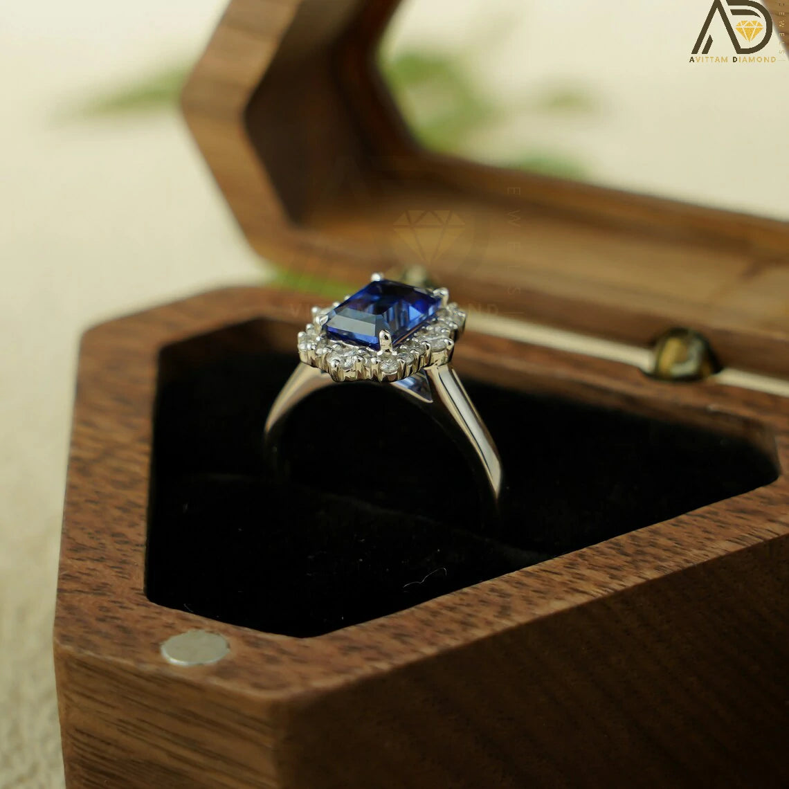 Sapphire Engagement Ring in solid