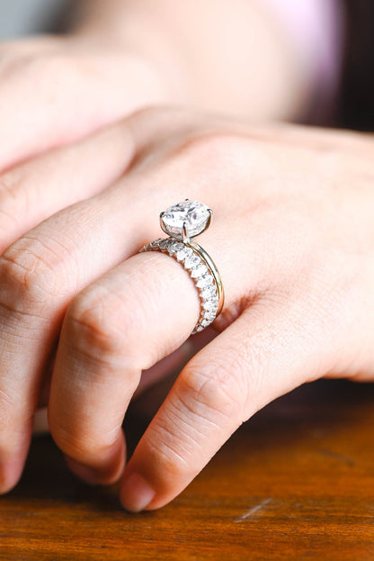Timeless bridal jewelry