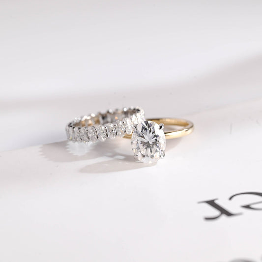 Two tone engagement ring