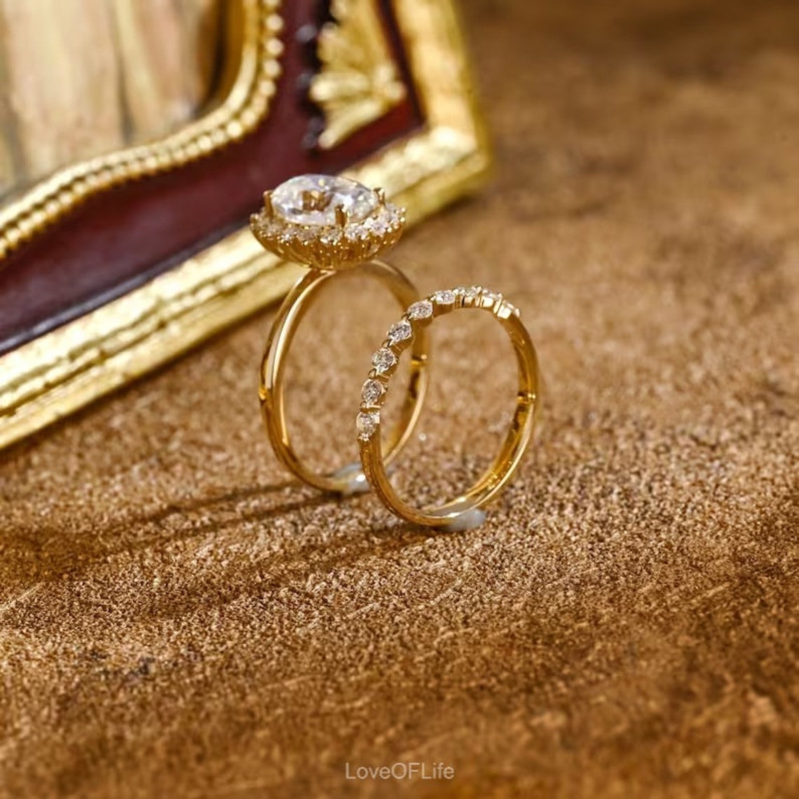 Half eternity pave band