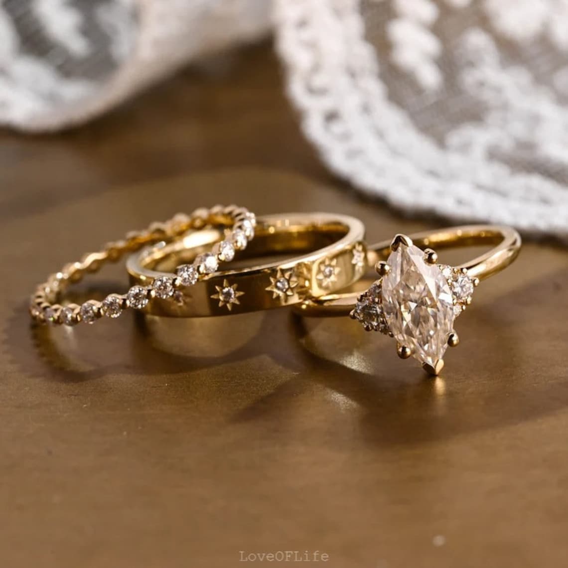 Three piece wedding ring set
