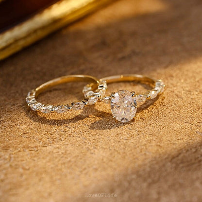 Bridal moissanite ring set 