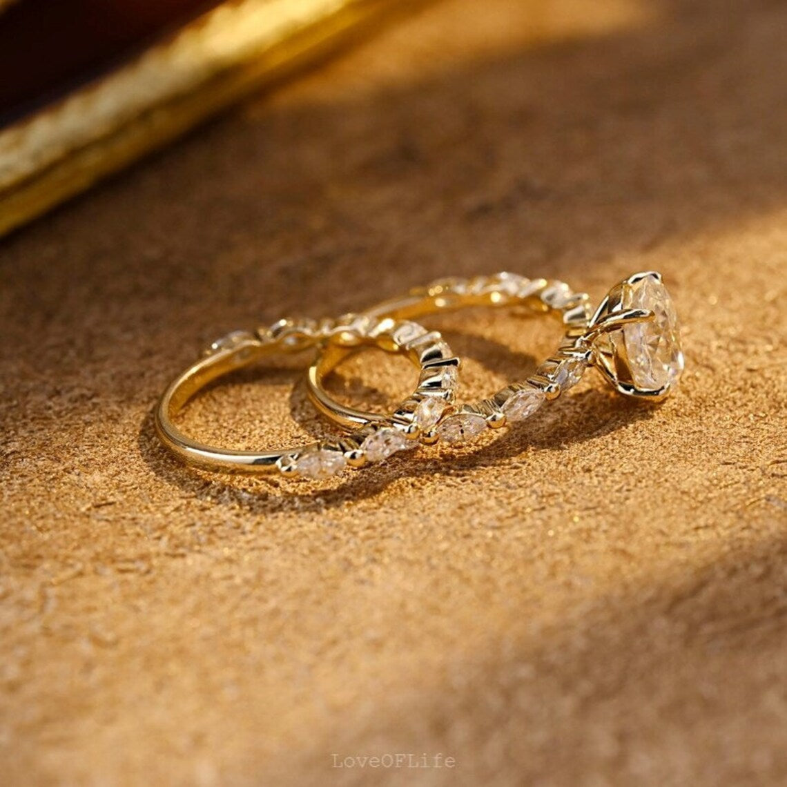 Matching wedding band