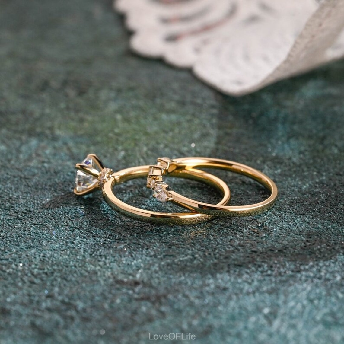 Women’s engagement ring set
