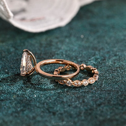 Rose gold bridal ring set