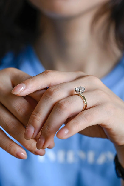 eco friendly engagement ring
