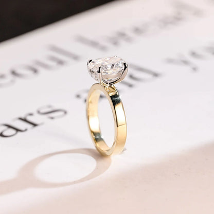 oval cut solitaire Diamond RIng