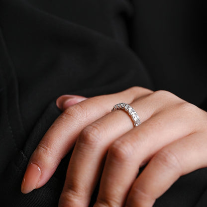 Promise ring for her