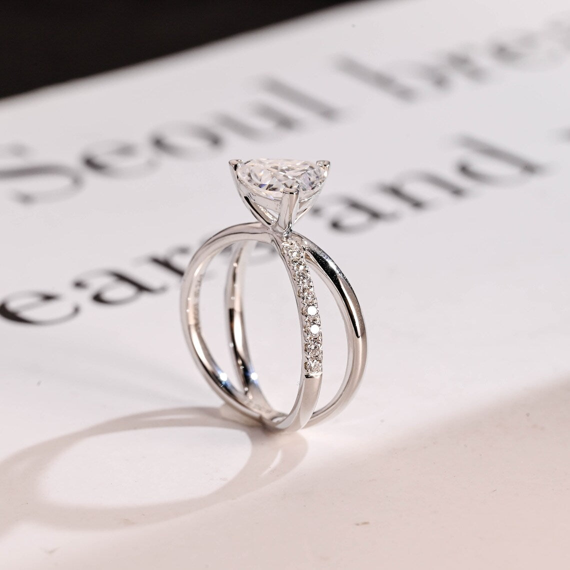 Solitaire engagement ring