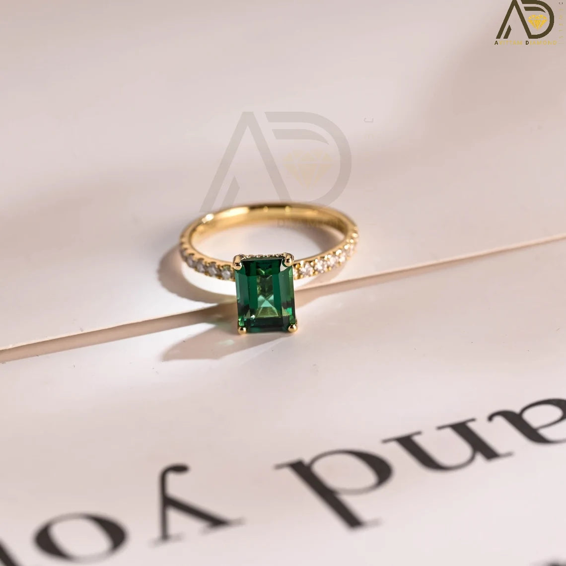 Solid Gold Emerald Ring
