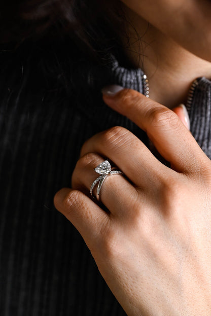 Alternative diamond ring