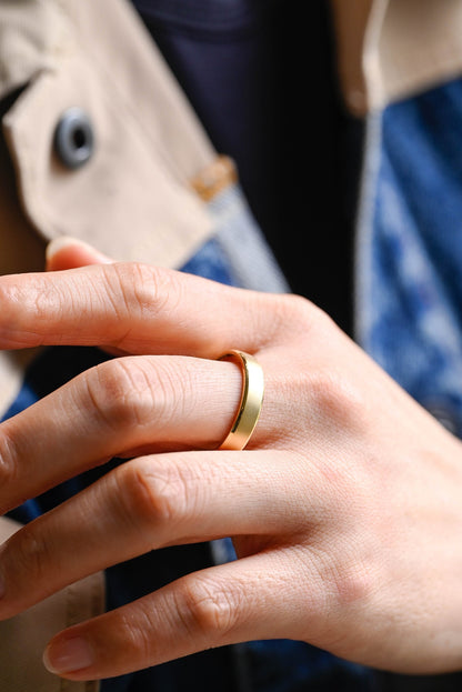 Couples wedding band
