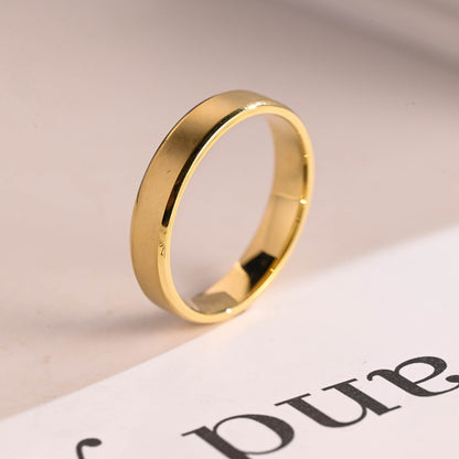 Women’s gold band