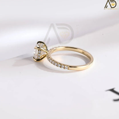 Timeless Gold Ring Designs
