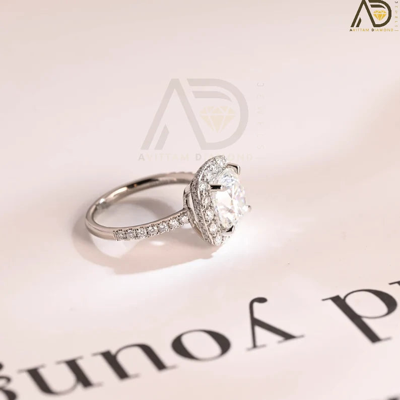 Elegant Pave Setting Jewelry
