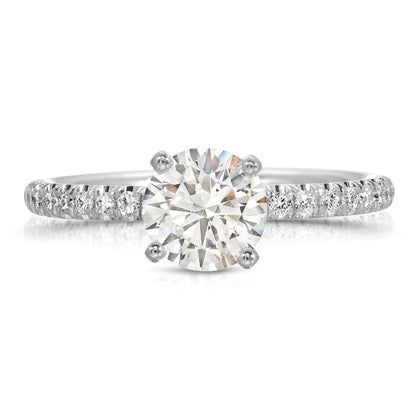 Proposal ring for her 