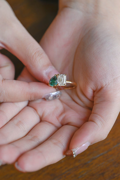 Luxury minimalist ring