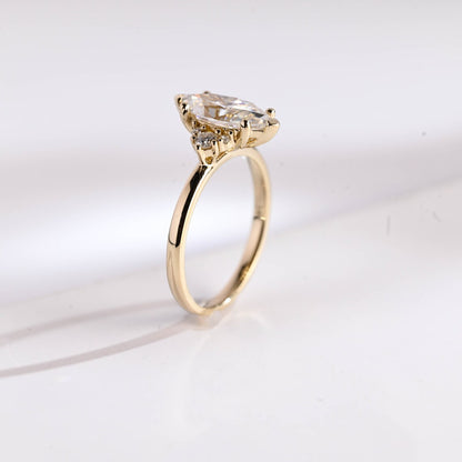 Round accent diamond ring