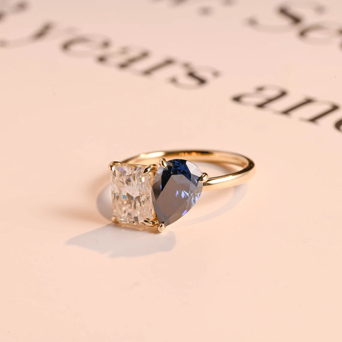 Modern engagement ring