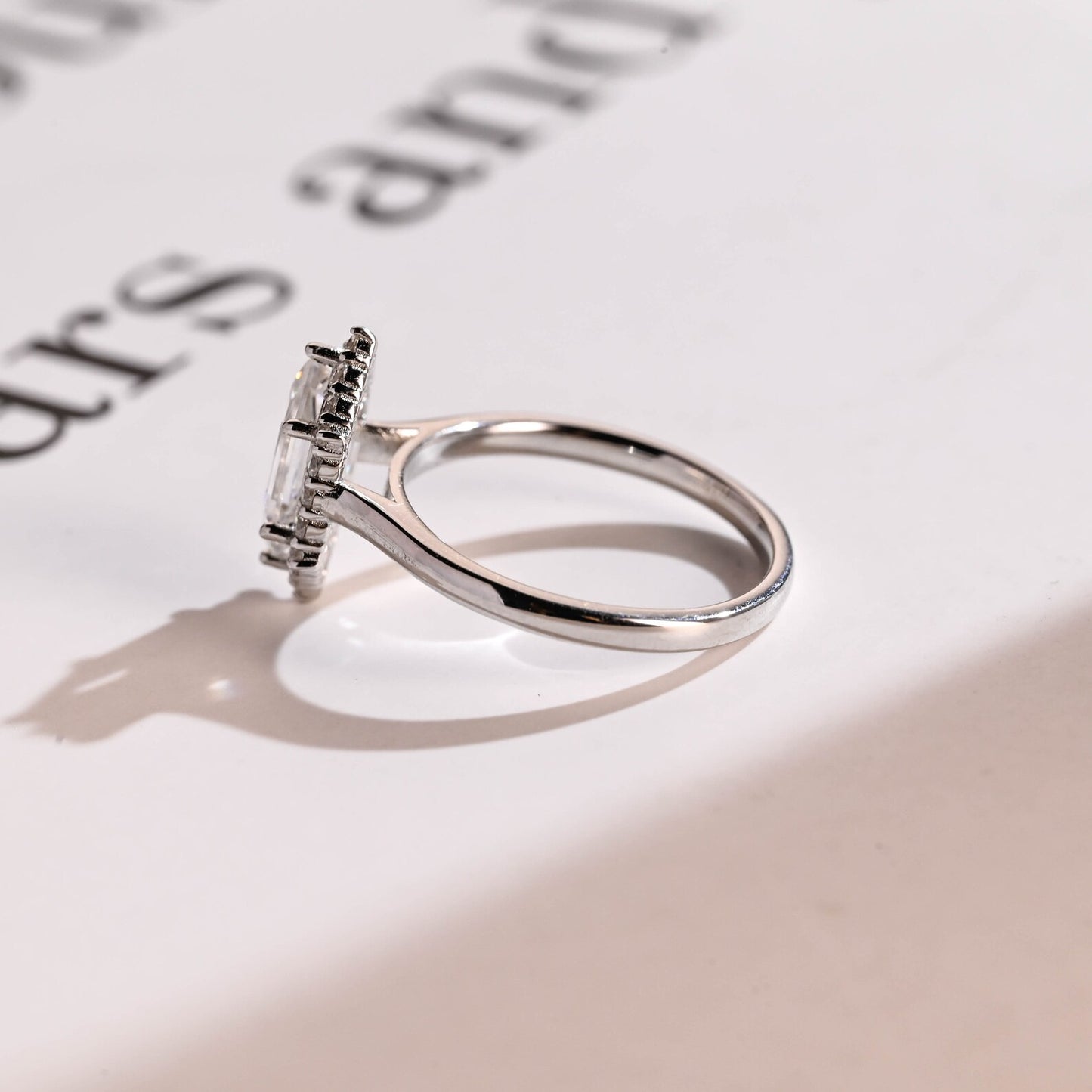 moissanite engagement rings​