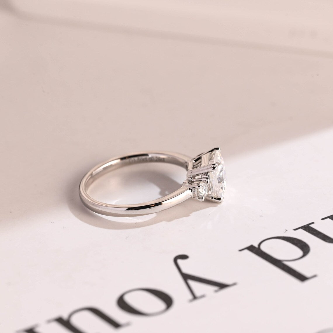 Bridal engagement ring
