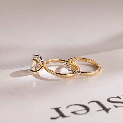Wedding ring set for her