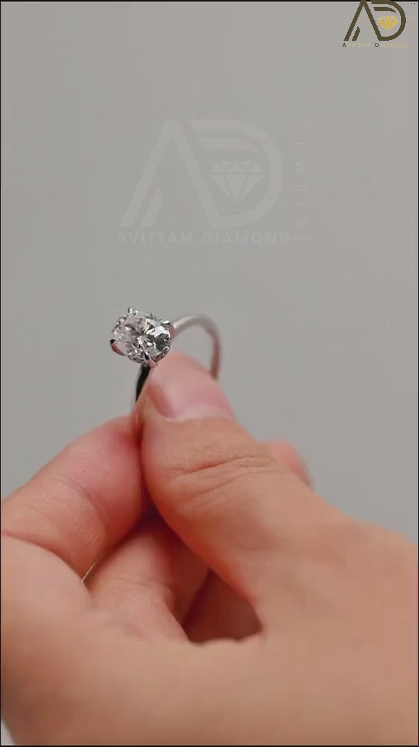 Custom Moissanite Jewelry
