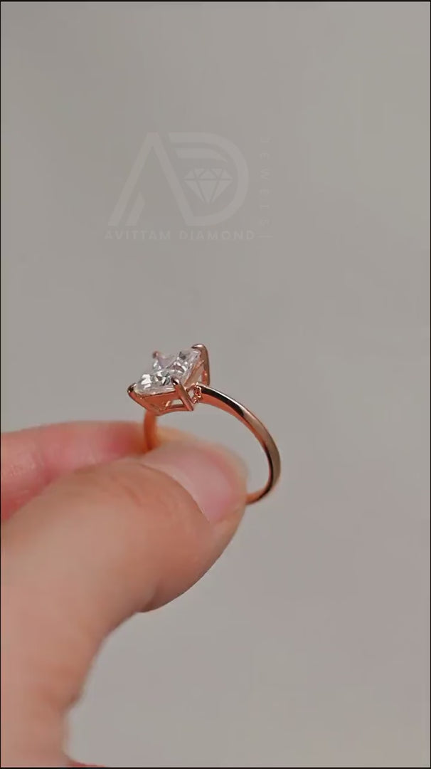 Princess Cut Solitaire Moissanite Engagement Ring with 4 Prongs, Solid Gold Moissanite Promise Ring, Anniversary Gift for Women, Women's Moissanite Ring, Customizable Fine Jewelry, Unique Anniversary Gift, Luxurious Symbol of Love, Timeless Elegance, Romantic Anniversary Jewelry