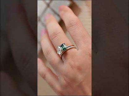 YouTube Video for Green Emerald & Pear Diamond Toi Et Moi Engagement Ring