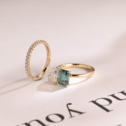 Green emerald moissanite ring